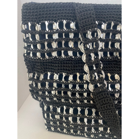 Black and Silver Crochet pop tab purse - Picture 8 of 8
